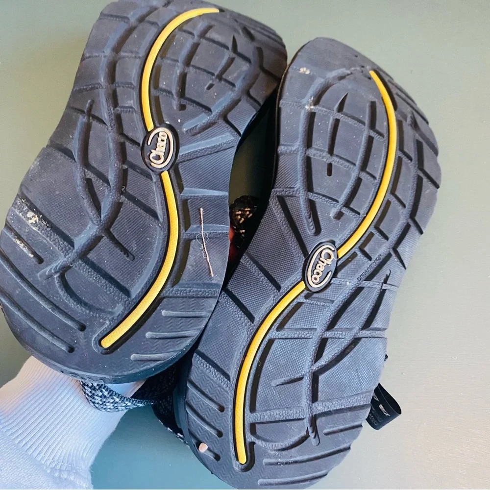 Chaco Classic ZX/2 Sandal Black White